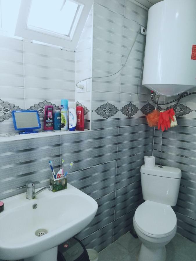 Udabno Naili Exterior foto